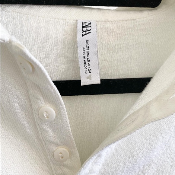 SOLD!! White Collared Crop Top from Zara - Picture 3 of 3